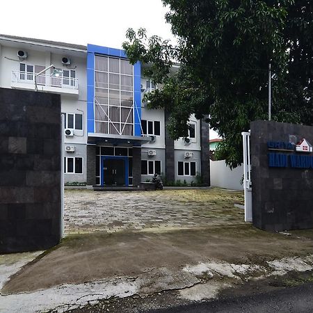 Reddoorz Near Museum Keraton Surakarta Hotel Surakarta  Exterior photo